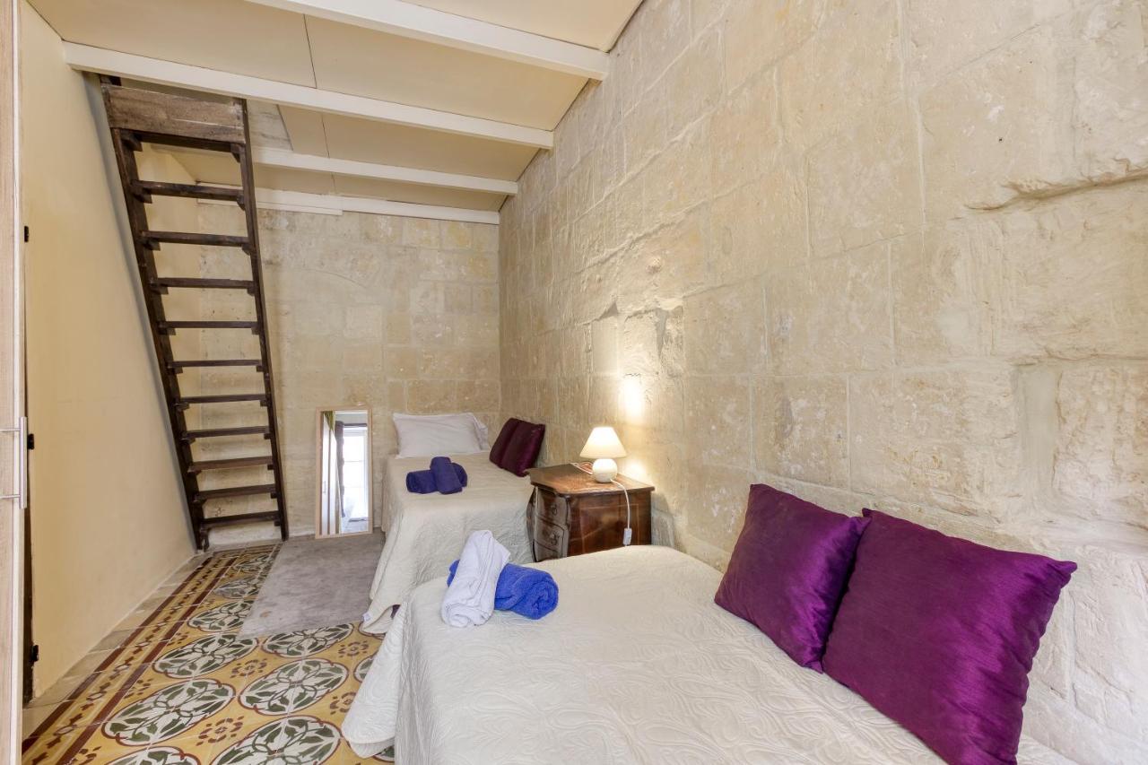 Vlt214- Valletta 2 Bedroom Townhouse Eksteriør billede