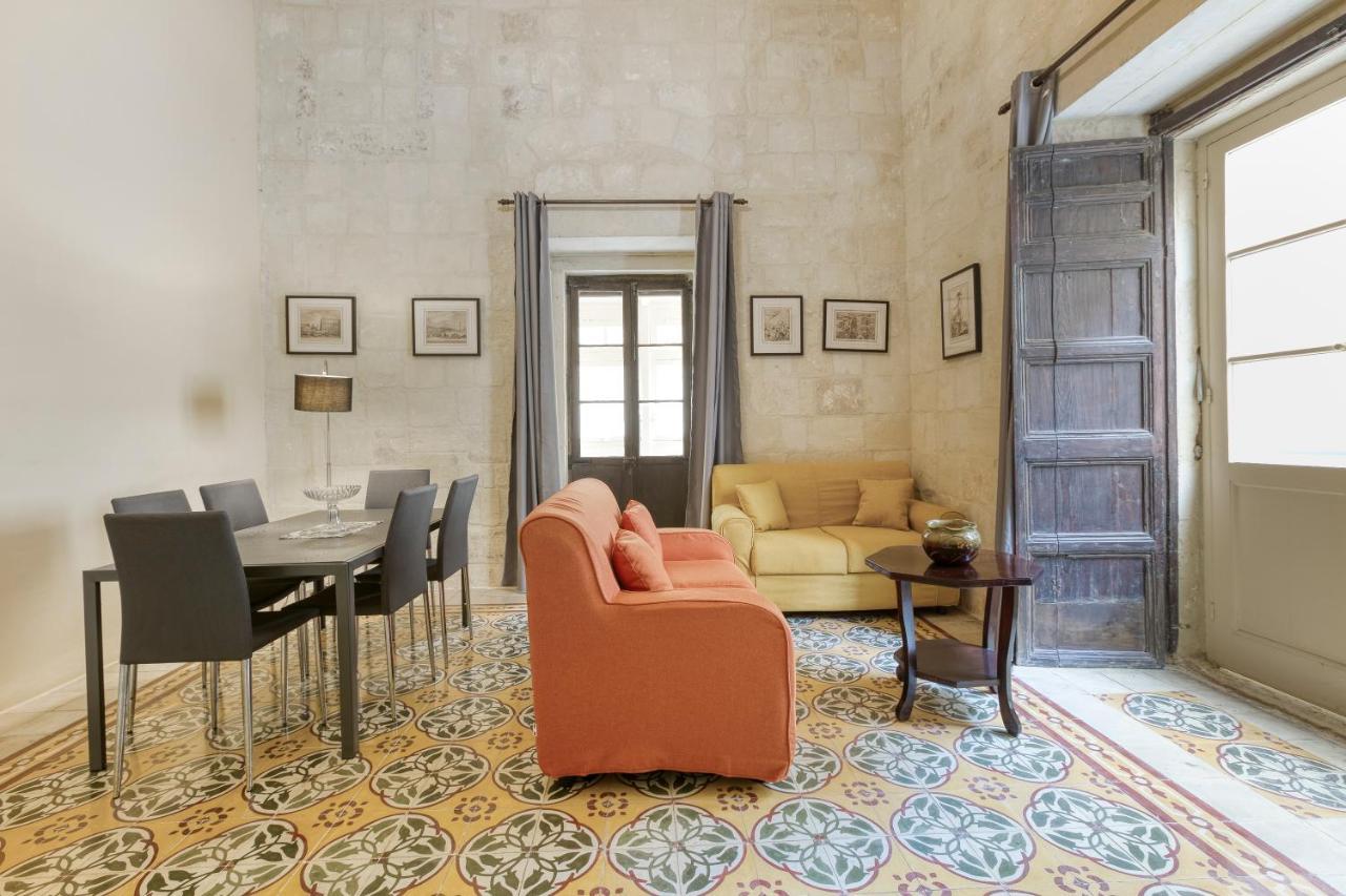 Vlt214- Valletta 2 Bedroom Townhouse Eksteriør billede